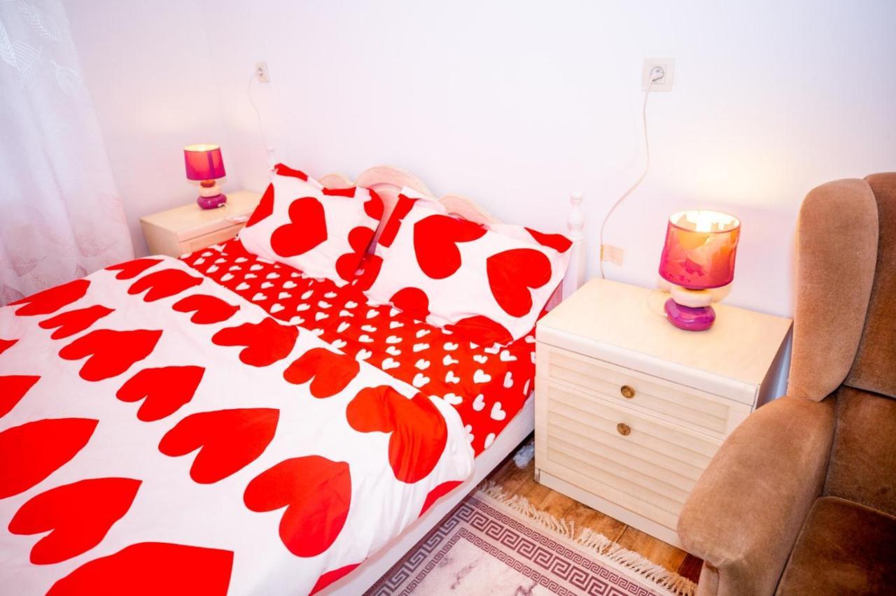 Agreable Chambre Sur Liege Avc Parking Et Wifi Gratuit Luaran gambar